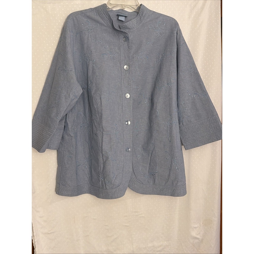 Classic Element 20W-22W Chambray Button Top Embroidered 100% Cotton 3/4 Sleeve‎